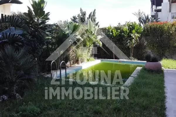 A louer un duplex à La Marsa les pins