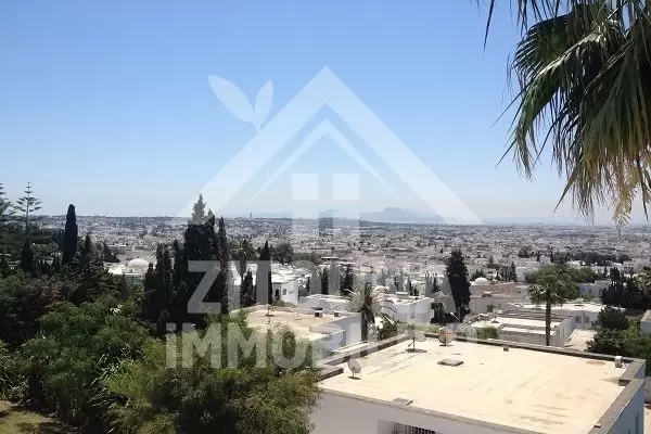 A louer pour Ambasssade cette somptueuse villa à Gammarth Sup