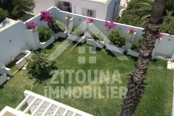 A louer pour Ambasssade cette somptueuse villa à Gammarth Sup