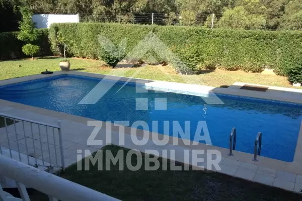 A louer une belle villa à Gammarth Sup