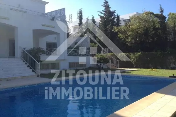 A louer une belle villa à Gammarth Sup