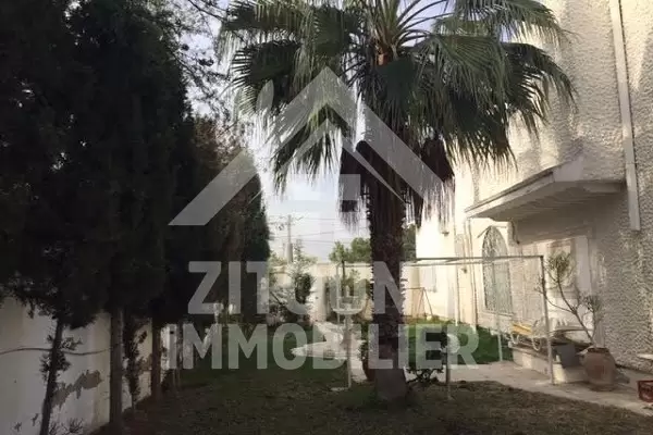 A louer une villa à Shotrana 3