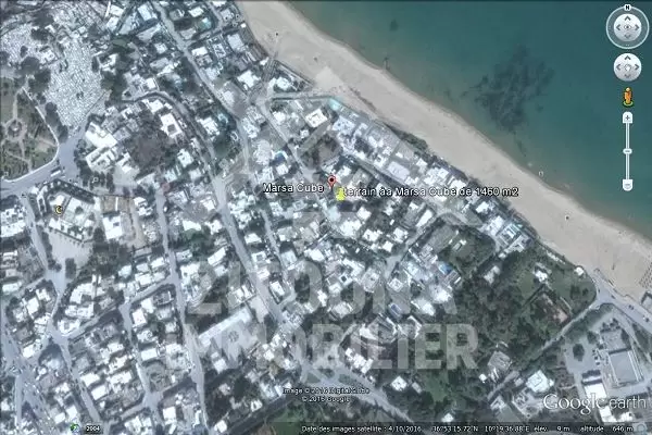 A vendre un terrain à la Marsa Cube