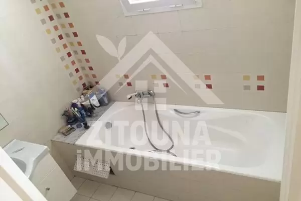 Un bel appartement entièrement meublé à louer