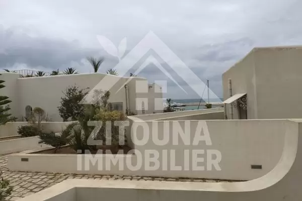 A louer cette somptueuse villa à Gammarth Marina