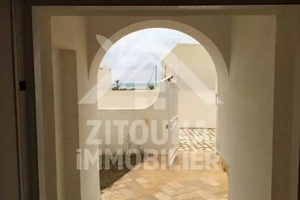 A louer cette somptueuse villa à Gammarth Marina
