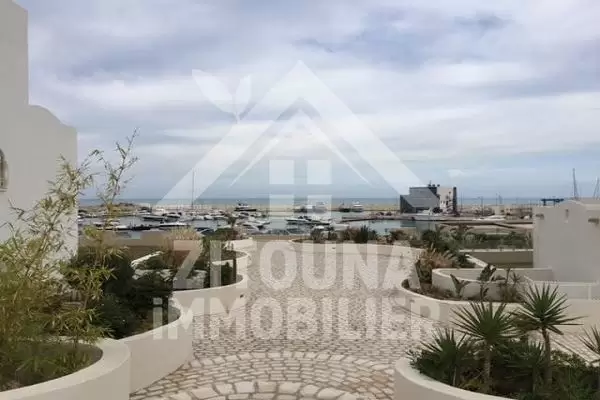 A louer cette somptueuse villa à Gammarth Marina