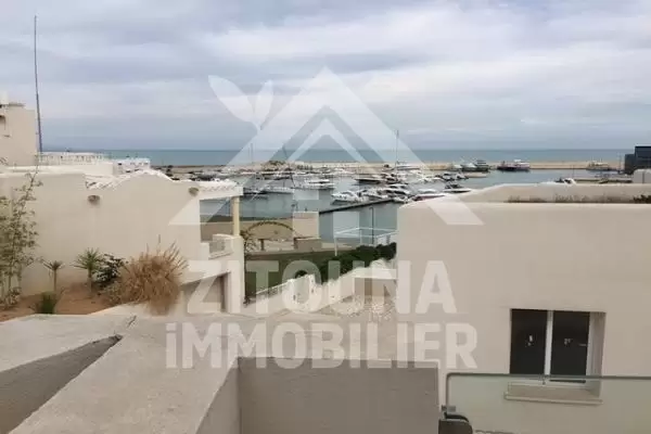 A louer cette somptueuse villa à Gammarth Marina