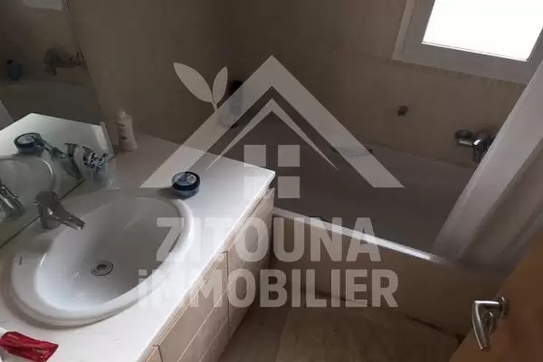 A louer un appartement meublé à Gammarth Marina