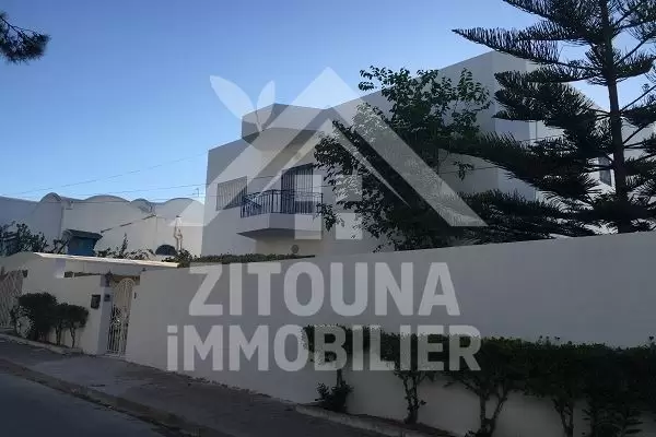 Villa à vendre avec piscine