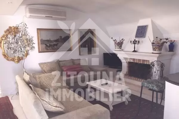 Pour vos vacances, étage de villa au Golden Tulip