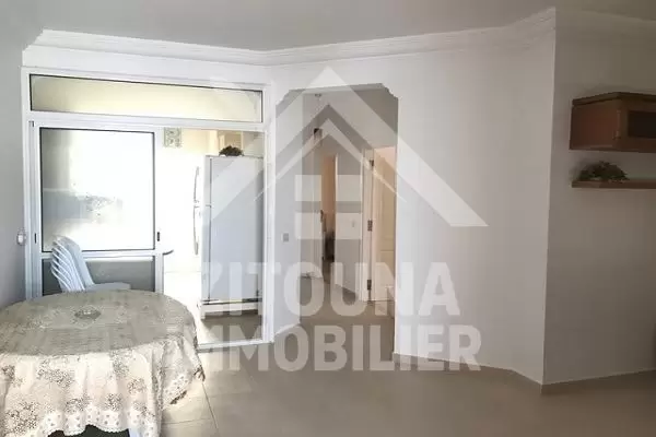 Etage de villa à louer à Amilcar