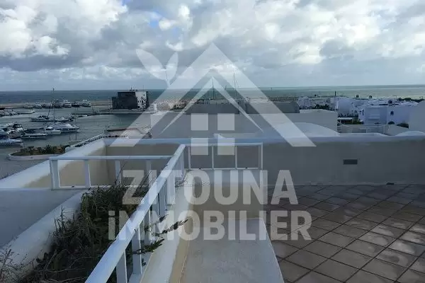 A louer une belle villa à Gammarth Marina