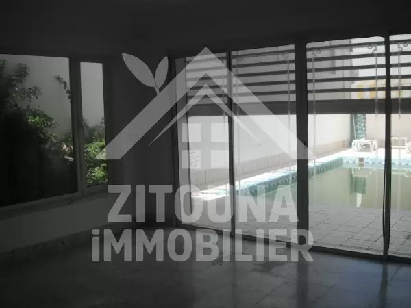 Triplex avec piscine