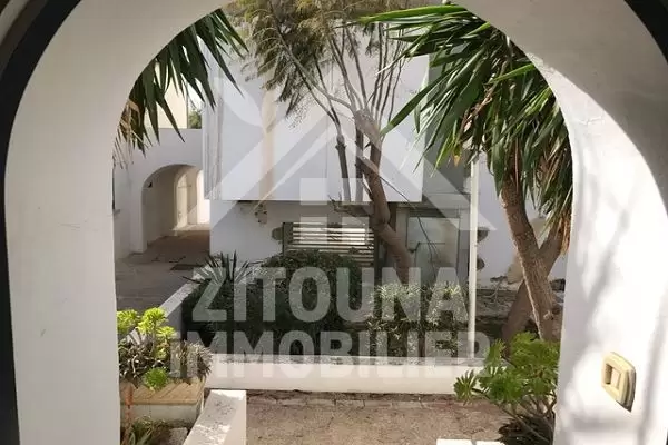 Bel appartement meublé à louer