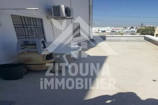 A louer bel appartement à Ain Zaghouan