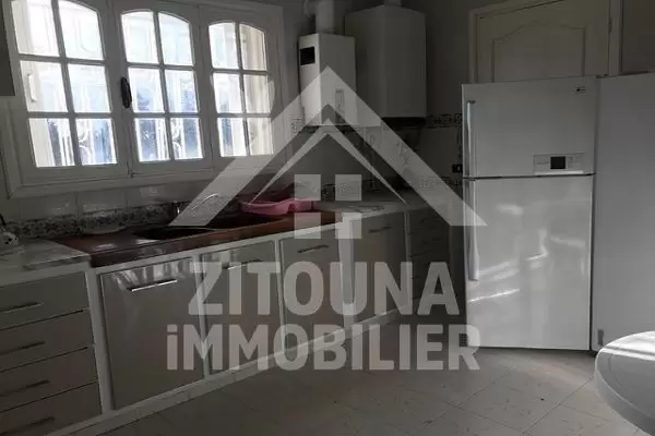 Bel appartement meublé à louer