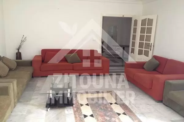 Villa à Louer à La Soukra