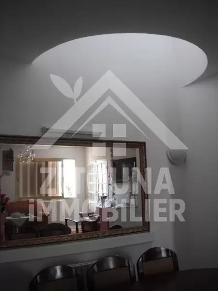 Etage de villa meublé