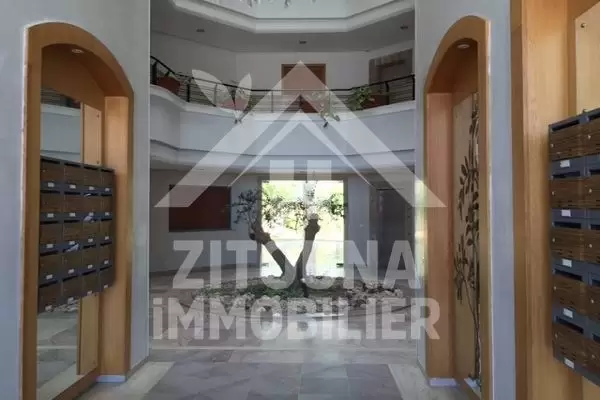 A vendre un bel appartement à la Soukra