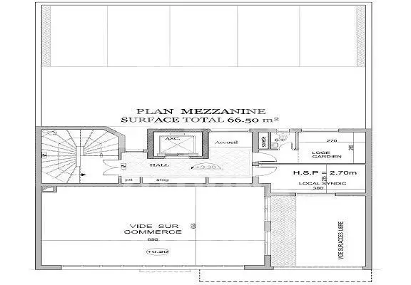 A louer un local commercilal de 80 m² au RDC D'un Immeuble en plein centre ville de Tunis