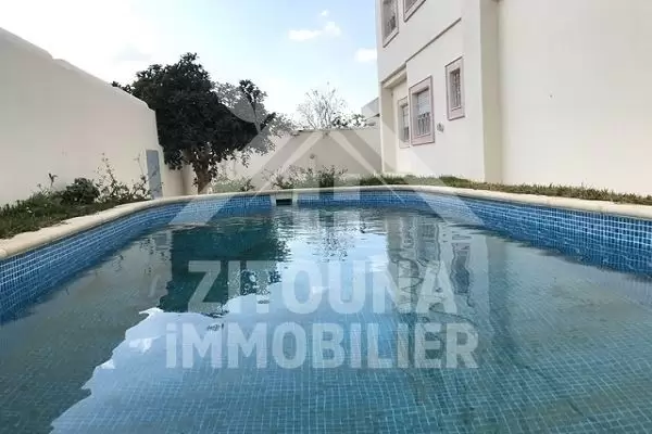 Villa à louer à Gammarth