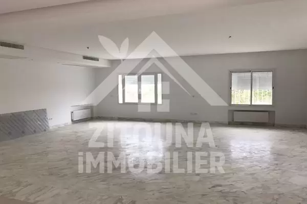 Villa à louer à Gammarth