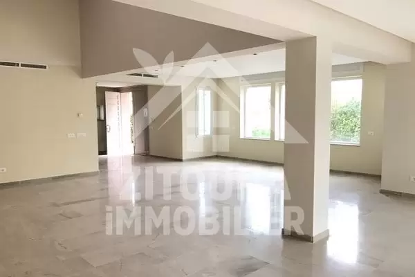 Belle Villa à louer au lac 2