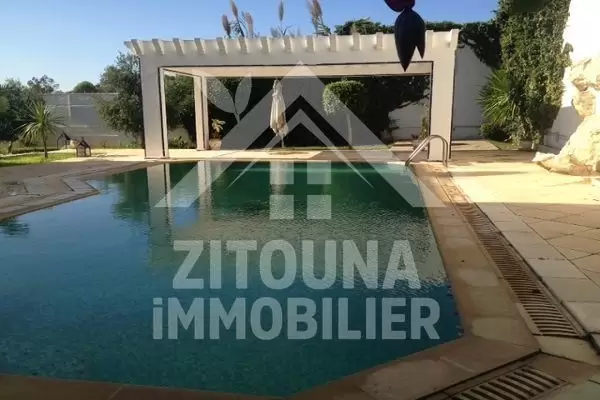 Un petit coin de Paradis...villa à louer à Gammarth Sup