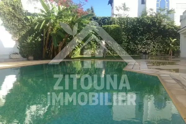 Un petit coin de Paradis...villa à louer à Gammarth Sup