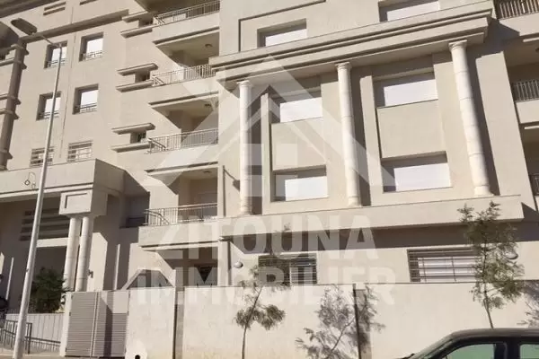 A louer bel appartement au Jardin de carthage