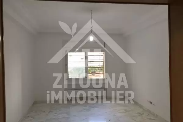 A louer bel appartement au Jardin de carthage