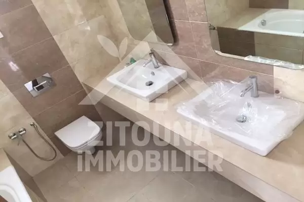 A vendre deux villa à Gammarth