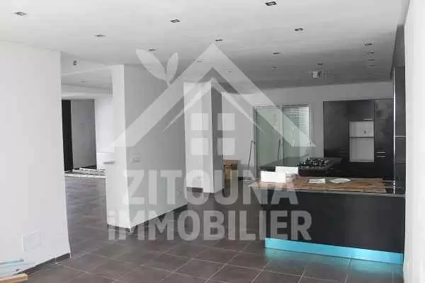 Trés belle villa à vendre à Gammarth