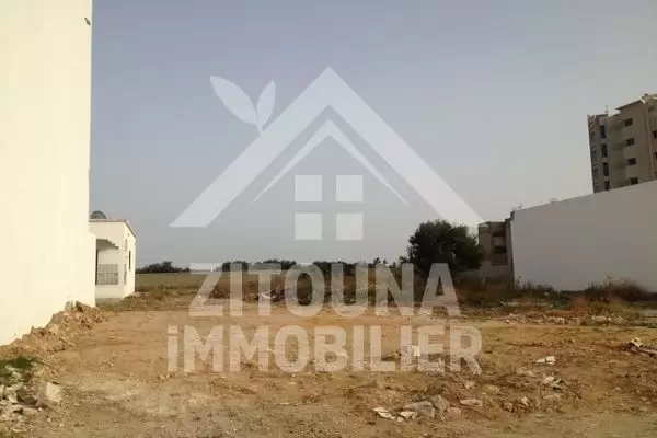 A vendre un terrain à la soukra