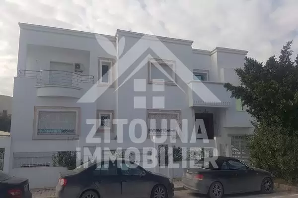 A vendre une villa de très haut standing au Lac 1