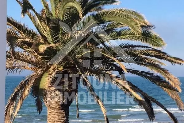 A louer un beau studio meublé