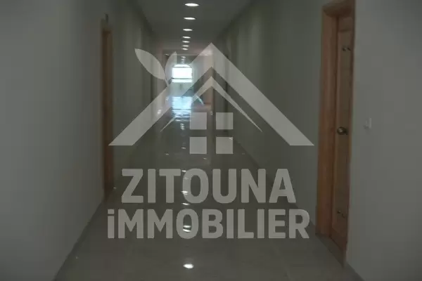 locaux à usage bureautique