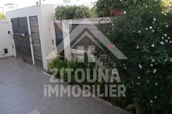 Triplex à louer à la Marsa