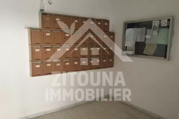 A vendre bel appartement à Ain Zaghouan