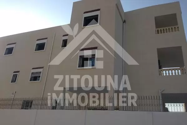 Villa en rez de chaussée à louer à France ville