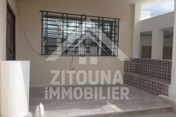 Villa en rez de chaussée à louer à France ville