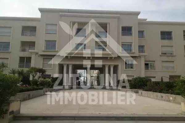 Bel appartement meublé