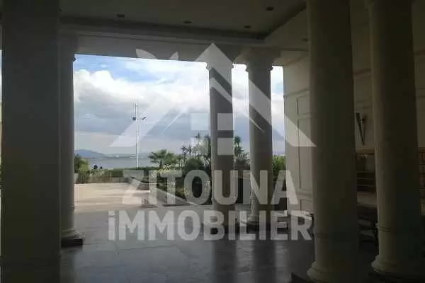 Bel appartement meublé