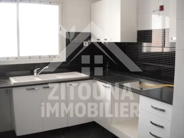 Etage de villa à louer