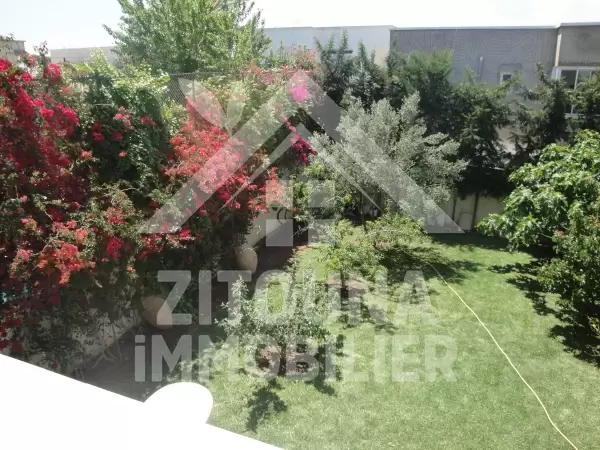 Villa à louer à Gammarth