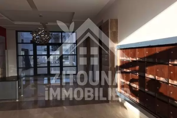 Deux studios meublés à louer