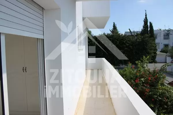 A louer un bel appartement à La Marsa