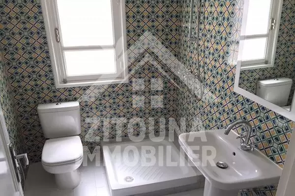 A louer belle villa à Marsa