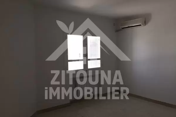 A louer belle villa à Marsa